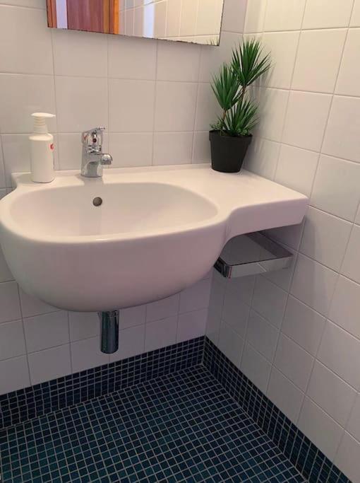 Apartament Casa Al Teatro Terracina Zewnętrze zdjęcie
