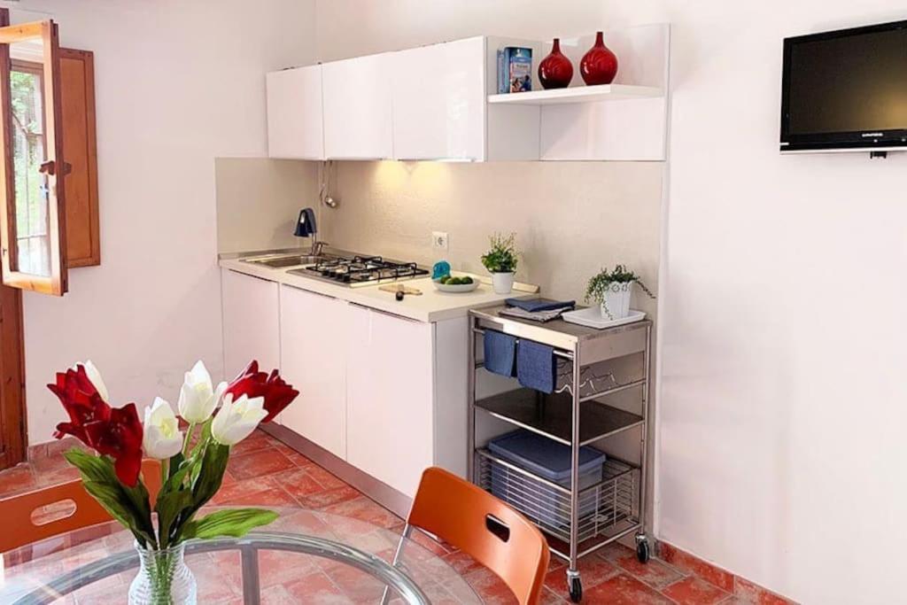 Apartament Casa Al Teatro Terracina Zewnętrze zdjęcie