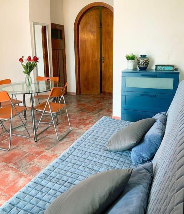 Apartament Casa Al Teatro Terracina Zewnętrze zdjęcie